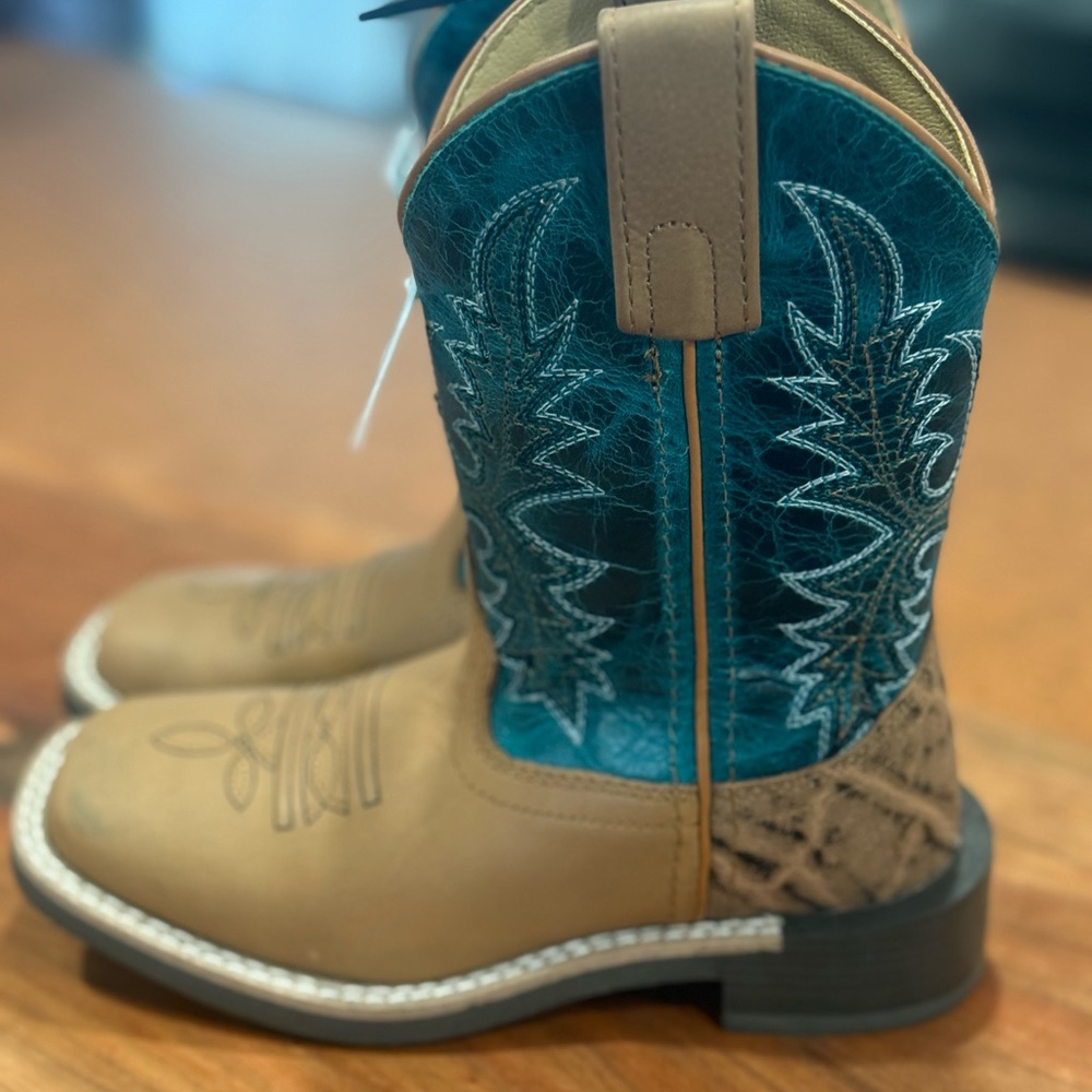 Kids Western Cowboy Boots - Tan and Blue